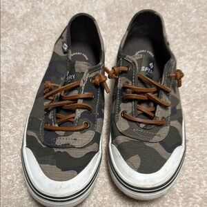 Sperry Women's Camouflage Sneakers